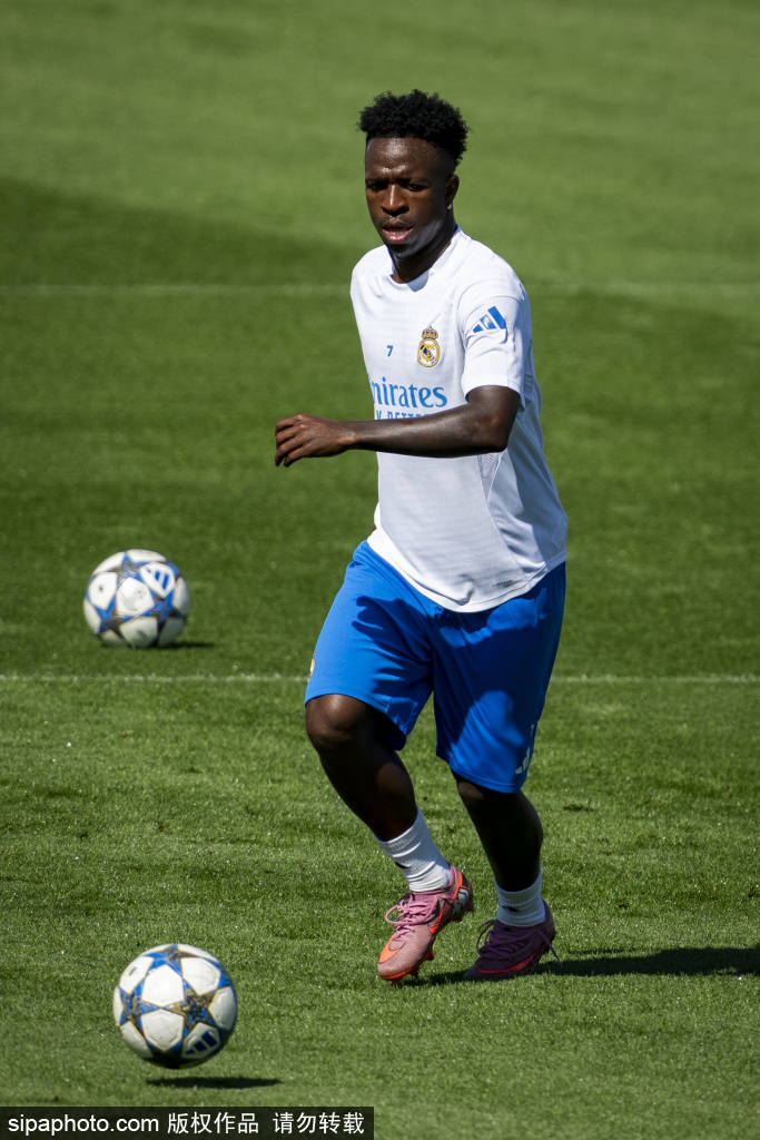 迎生涯西甲200胜，卡瓦哈尔：作为队长很自豪，为前几天行为道歉